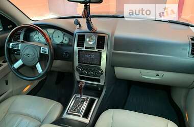 Седан Chrysler 300C 2006 в Ивано-Франковске