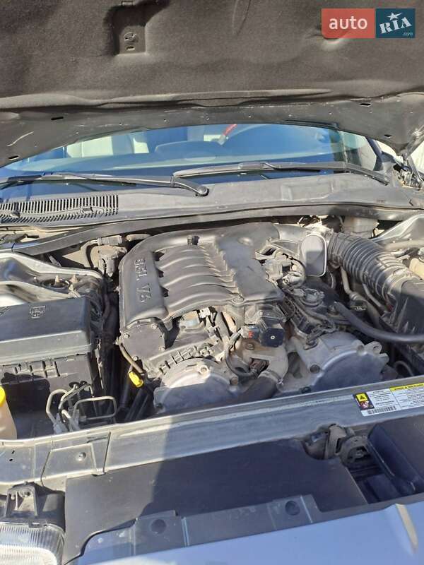 Универсал Chrysler 300C 2007 в Николаеве