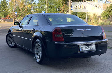 Седан Chrysler 300C 2005 в Николаеве