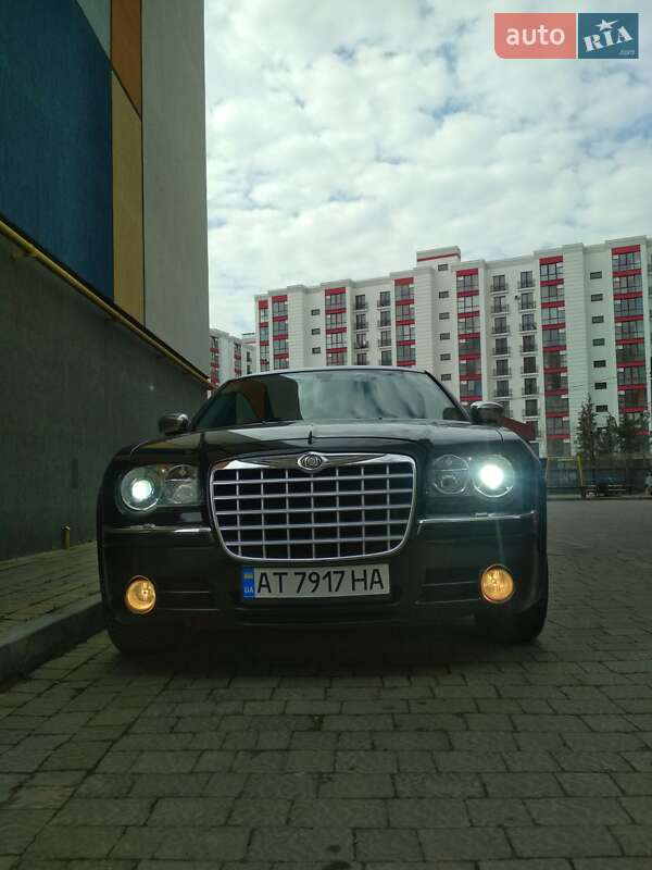 Седан Chrysler 300C 2006 в Ивано-Франковске фото 17 Седан Chrysler 300C 2006 в Ивано-Франковске