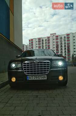 Седан Chrysler 300C 2006 в 
