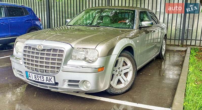 Седан Chrysler 300C 2006 в Броварах