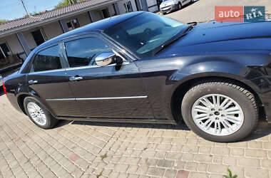 Седан Chrysler 300C 2010 в Луцьку