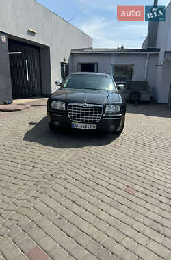 Седан Chrysler 300C 2010 в Луцьку