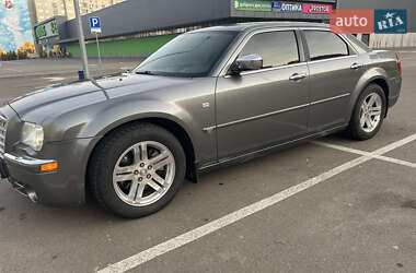 Седан Chrysler 300C 2006 в Киеве