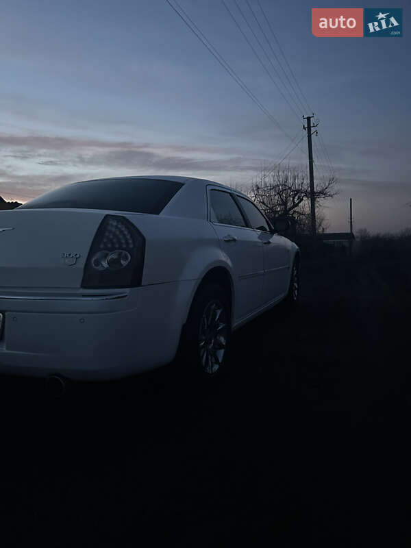 Хэтчбек Chrysler 300C 2005 в Жмеринке