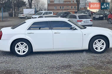 Седан Chrysler 300C 2006 в 