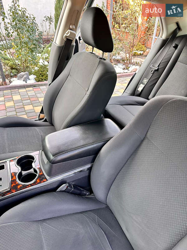 Седан Chrysler 300C 2008 в Одесі