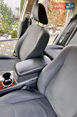 Седан Chrysler 300C 2008 в 