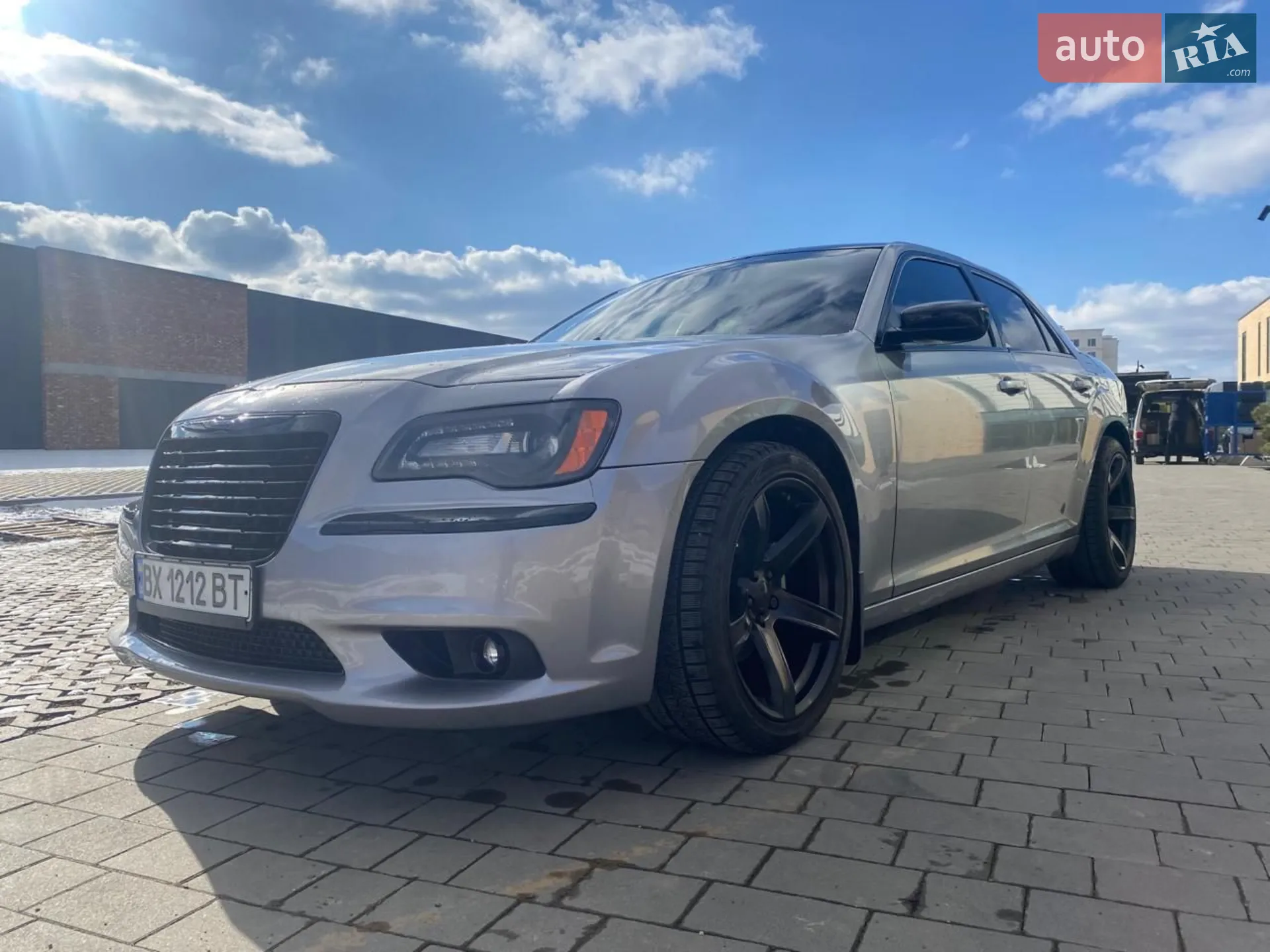 2012 Chrysler 300C - мініатюра 10