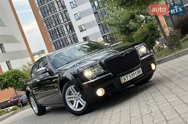 Седан Chrysler 300C 2006 в Ивано-Франковске