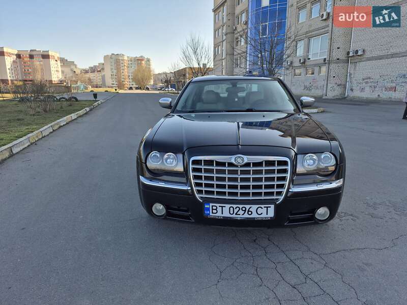Седан Chrysler 300C 2005 в Херсоні