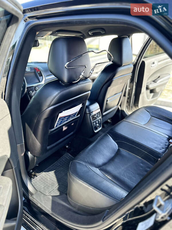 Седан Chrysler 300C 2011 в Хмельницком фото 5 Седан Chrysler 300C 2011 в Хмельницком