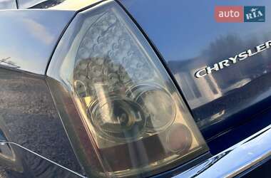 Седан Chrysler 300C 2006 в 