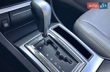 Седан Chrysler 300C 2006 в 