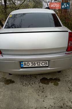 Седан Chrysler 300C 2005 в Виноградове