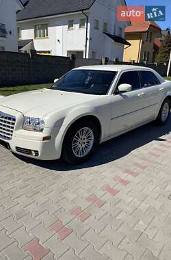 Седан Chrysler 300C 2008 в Луцке