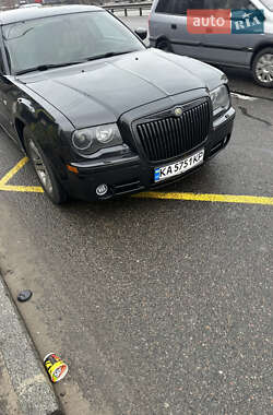 Седан Chrysler 300C 2006 в 