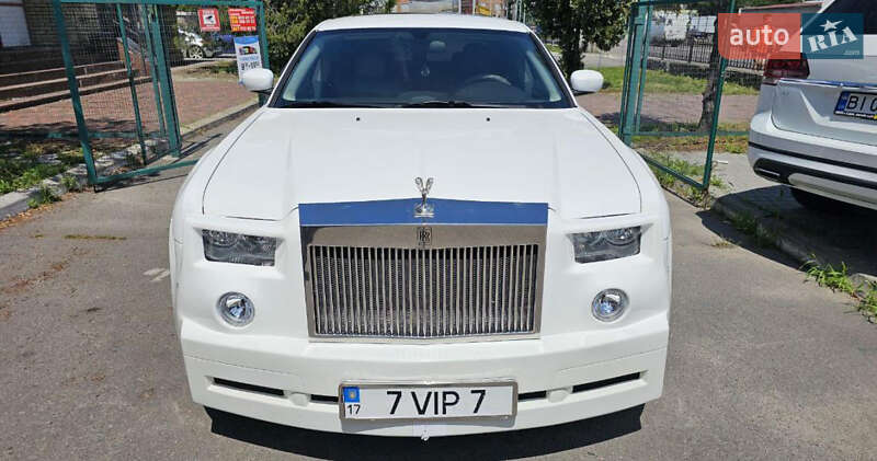 Седан Chrysler 300C 2005 в 