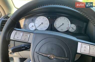 Седан Chrysler 300C 2006 в 