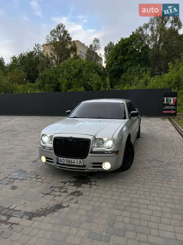 Седан Chrysler 300C 2006 в Тернополі