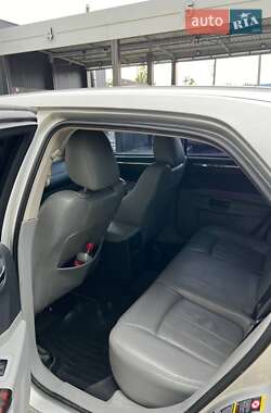 Седан Chrysler 300C 2006 в 