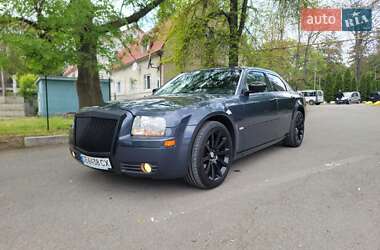 Седан Chrysler 300C 2006 в Черновцах