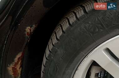 Седан Chrysler 300C 2006 в 