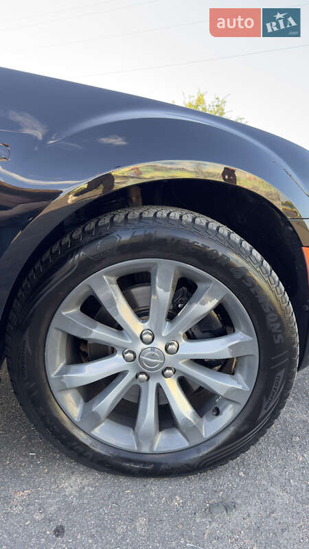 Седан Chrysler 300C 2016 в Ковеле