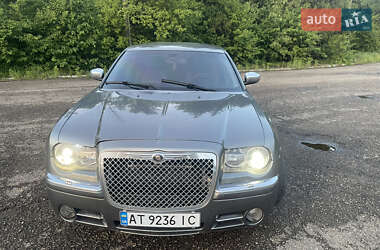 Седан Chrysler 300C 2006 в 