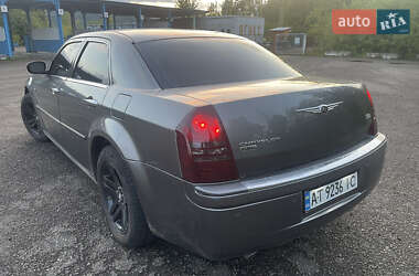 Седан Chrysler 300C 2006 в 