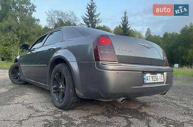 Седан Chrysler 300C 2006 в 