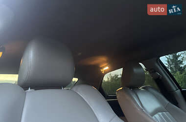 Седан Chrysler 300C 2006 в 