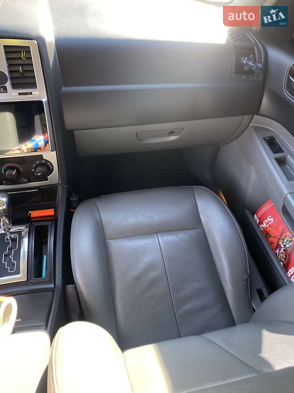 Седан Chrysler 300C 2005 в Виннице