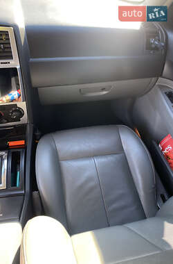 Седан Chrysler 300C 2005 в 