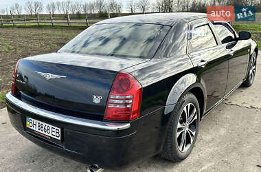 Седан Chrysler 300C 2005 в 