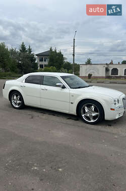 Седан Chrysler 300C 2004 в 