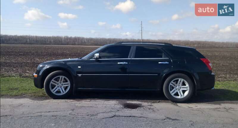 Универсал Chrysler 300C 2005 в Каневе