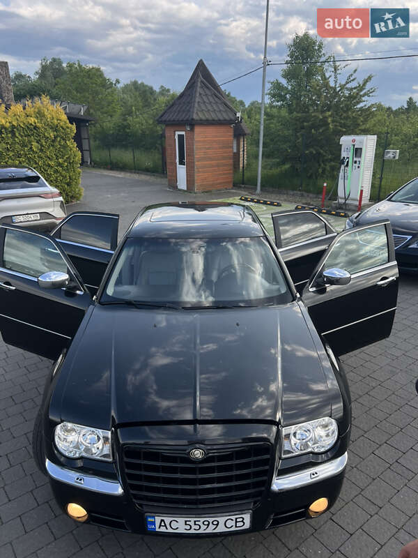 Седан Chrysler 300C 2005 в Стрые фото 14 Седан Chrysler 300C 2005 в Стрые