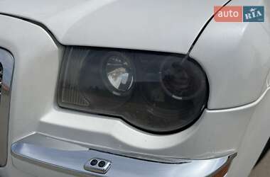 Седан Chrysler 300C 2008 в 