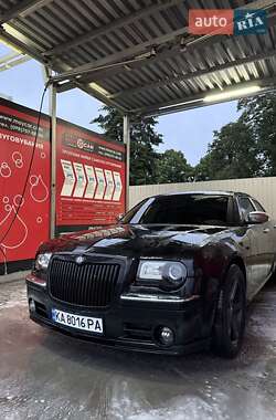 Седан Chrysler 300C 2004 в Киеве