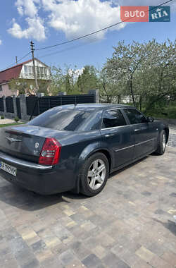Седан Chrysler 300C 2008 в 