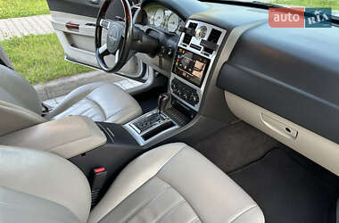 Седан Chrysler 300C 2007 в 