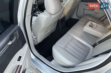 Седан Chrysler 300C 2007 в 