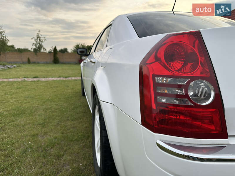 Седан Chrysler 300C 2008 в Харькове фото 11 Седан Chrysler 300C 2008 в Харькове