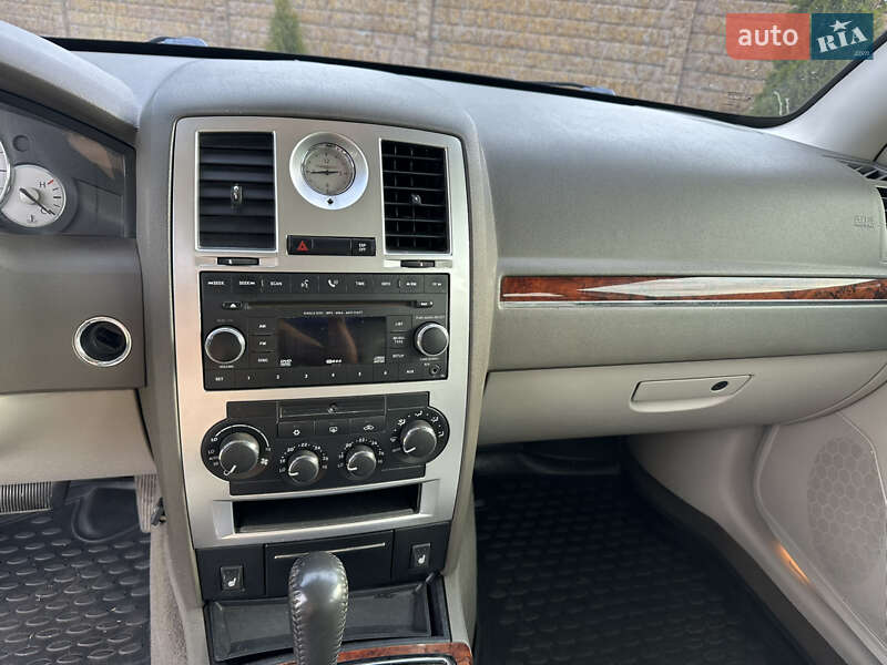 Седан Chrysler 300C 2008 в Харькове фото 18 Седан Chrysler 300C 2008 в Харькове