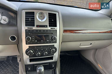 Седан Chrysler 300C 2008 в 