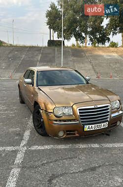 Седан Chrysler 300C 2005 в 