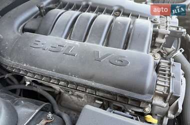 Седан Chrysler 300C 2006 в 