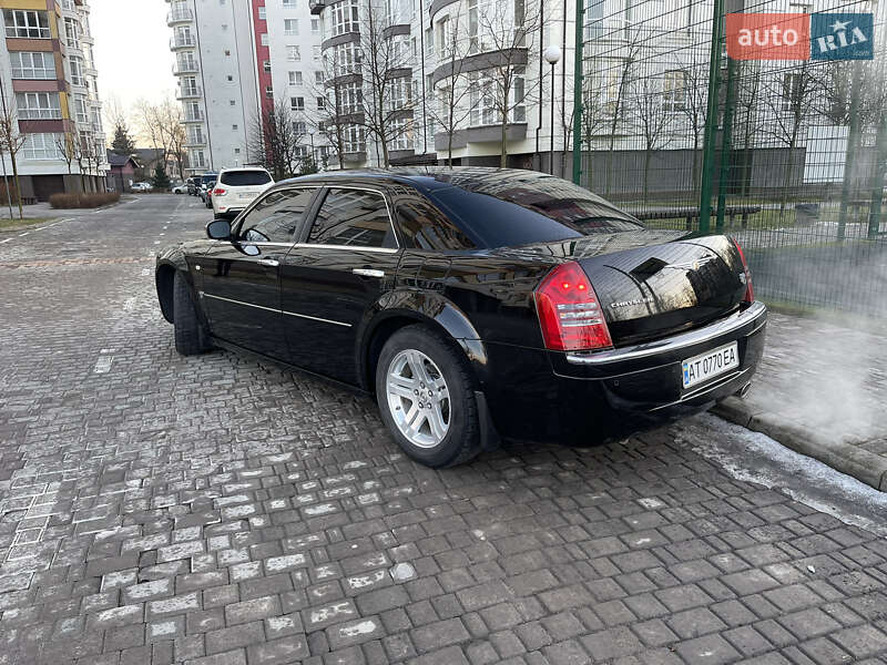 Седан Chrysler 300C 2007 в Івано-Франківську